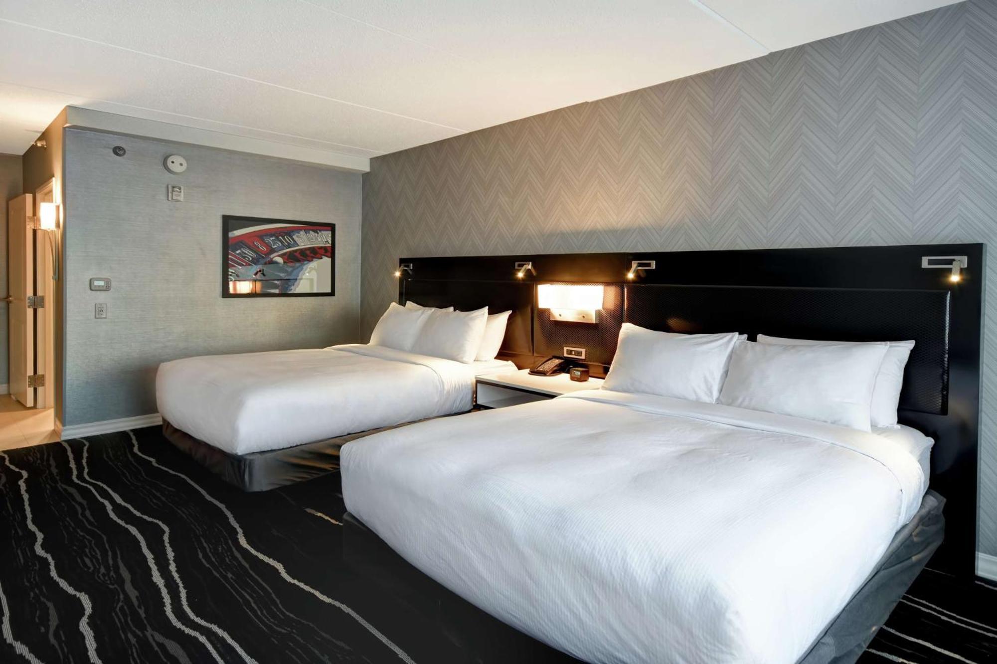 Doubletree By Hilton Deadwood At Cadillac Jack'S Exterior photo