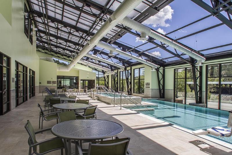 Doubletree By Hilton Deadwood At Cadillac Jack'S Exterior photo